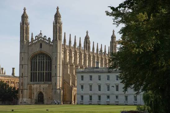King's College London